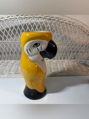 Parrot Macaw TropicalYellow 8" Tall Ceramic Vintage vase/  Cocktail glass
